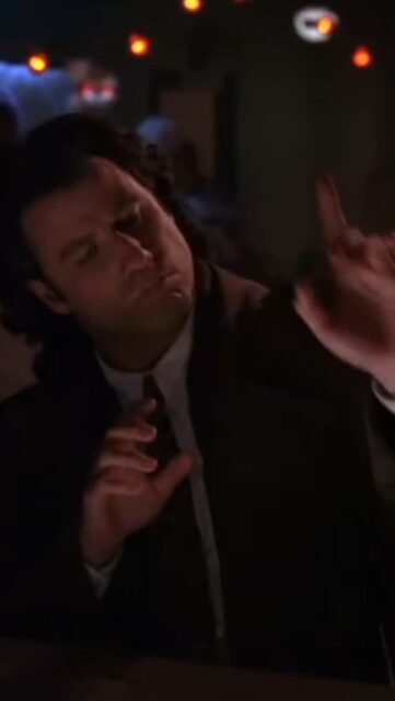 Dance scene from 'Michael' (1996) directed by Nora Ephron. Masup music Mercury and Jackson.

#dancescene 
#mashupsong 
#moviescenes 
#mashup 
#travolta